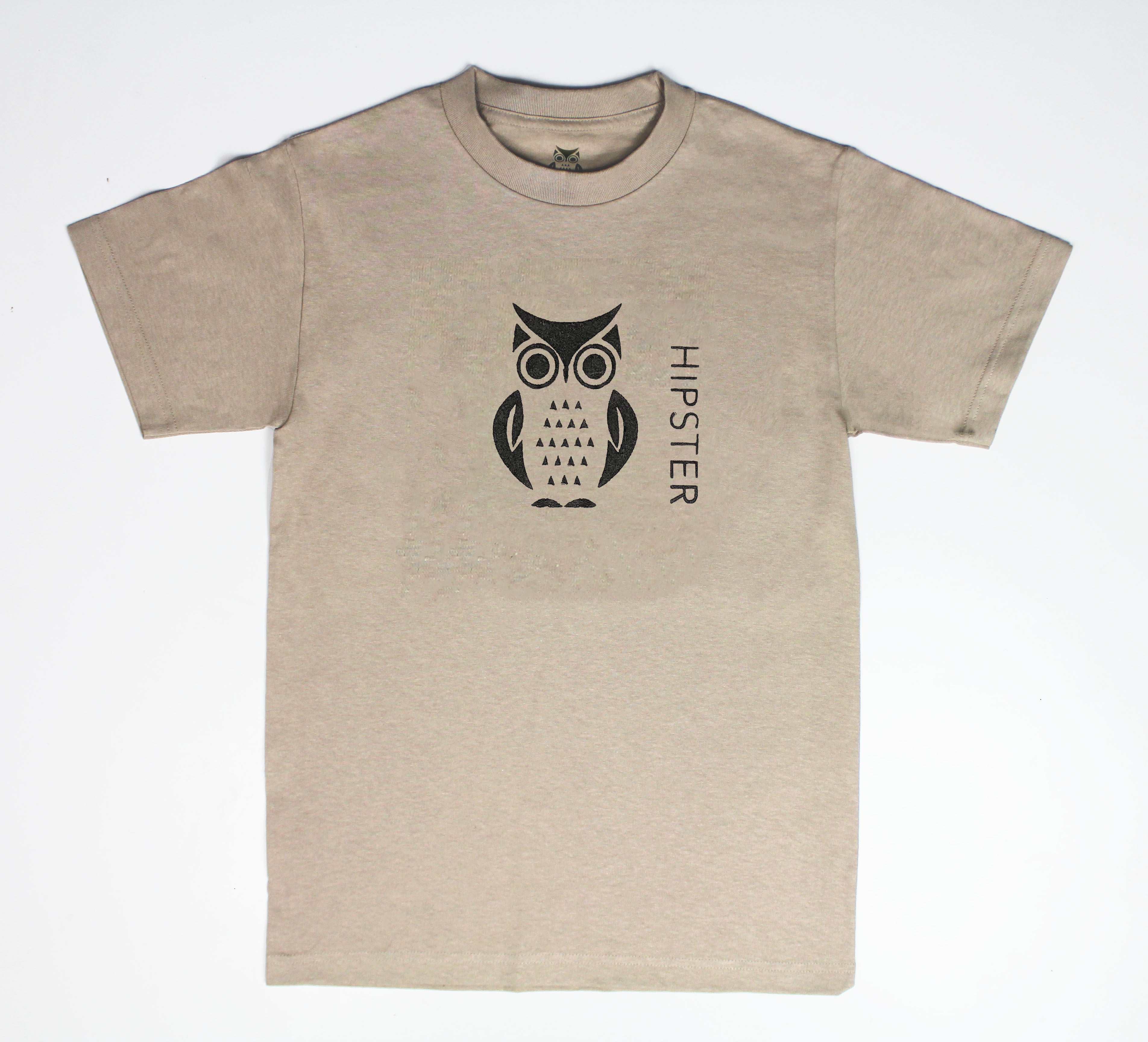 T-Shirt with Hipster Club logo and print - Tan